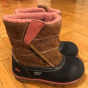 See Kai Run waterproof and insulated boots